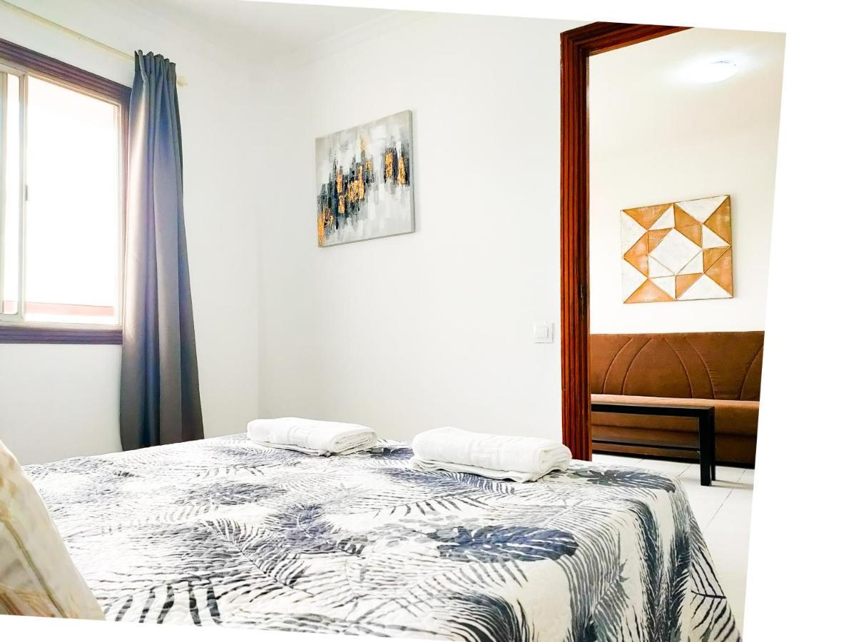 Wonderful Beach Holiday Home In Playa Del Ingles Luaran gambar
